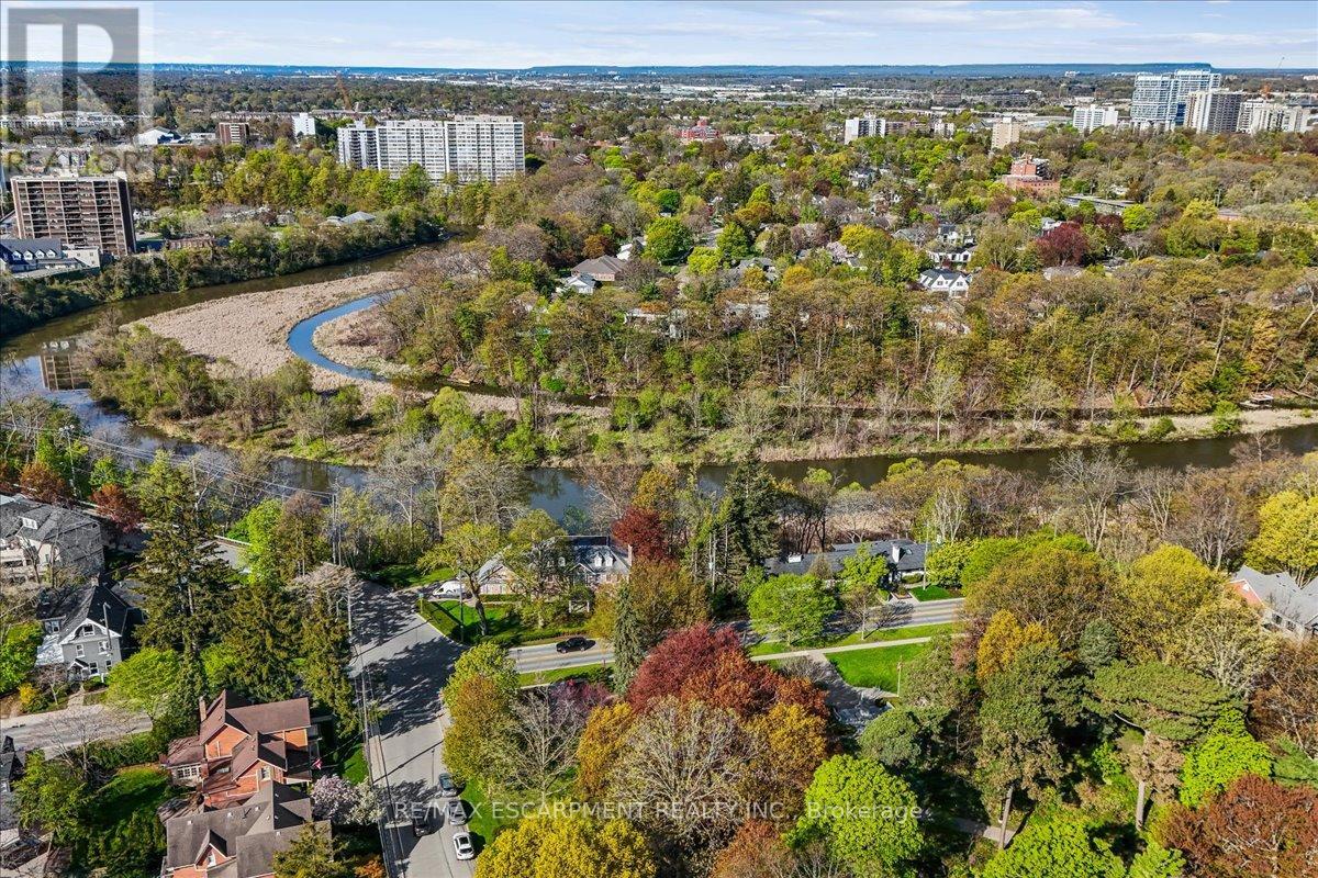 211 - 300 Randall Street S, Oakville, Ontario  L6J 1R1 - Photo 49 - W13158064