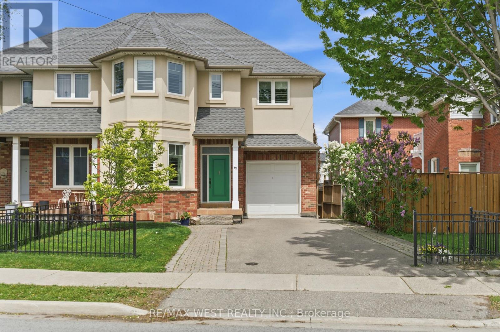 49 BRONTE STREET S, Milton, Ontario