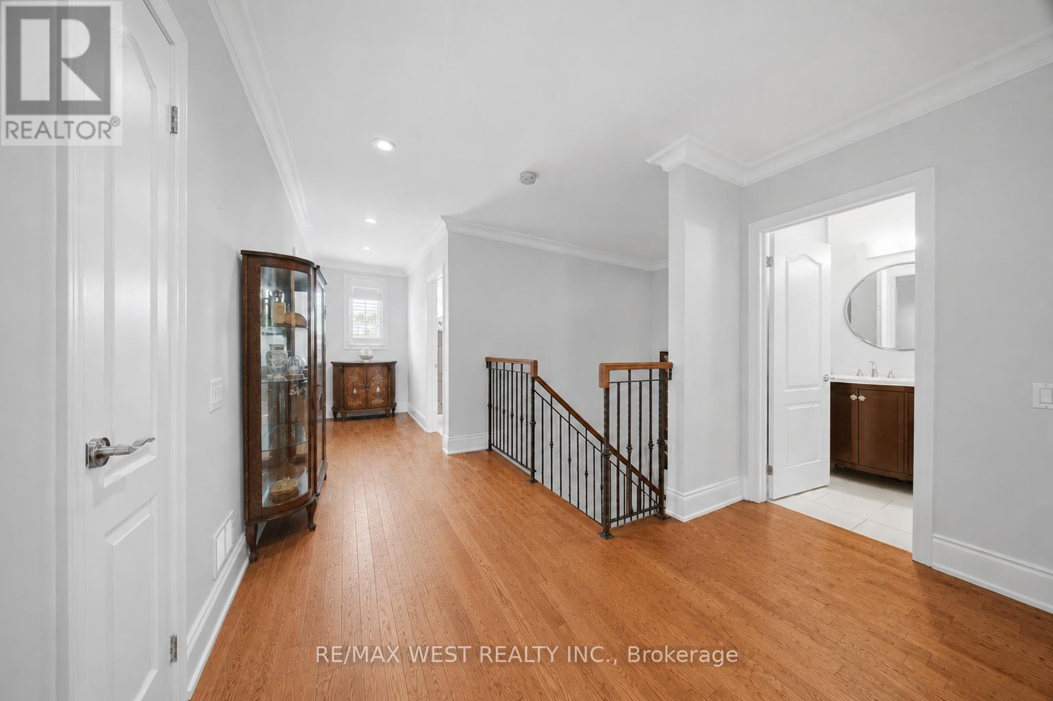 49 Bronte Street S, Milton, Ontario  L9T 1Z3 - Photo 6 - W13158068