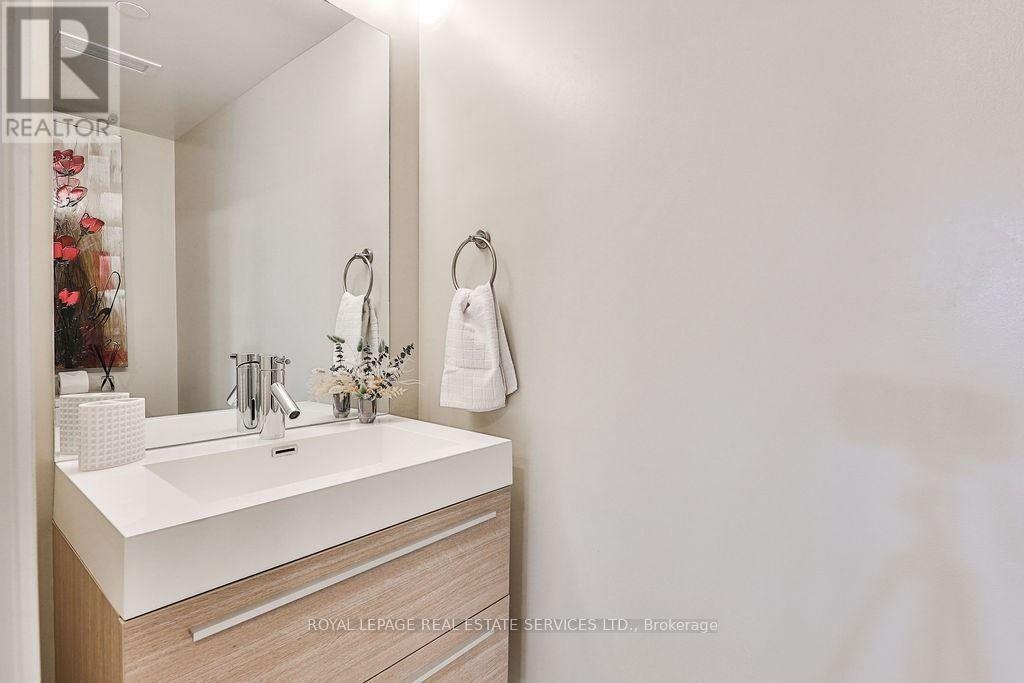 315 - 8 Fieldway Road, Toronto, Ontario  M8Z 0C3 - Photo 5 - W13158076