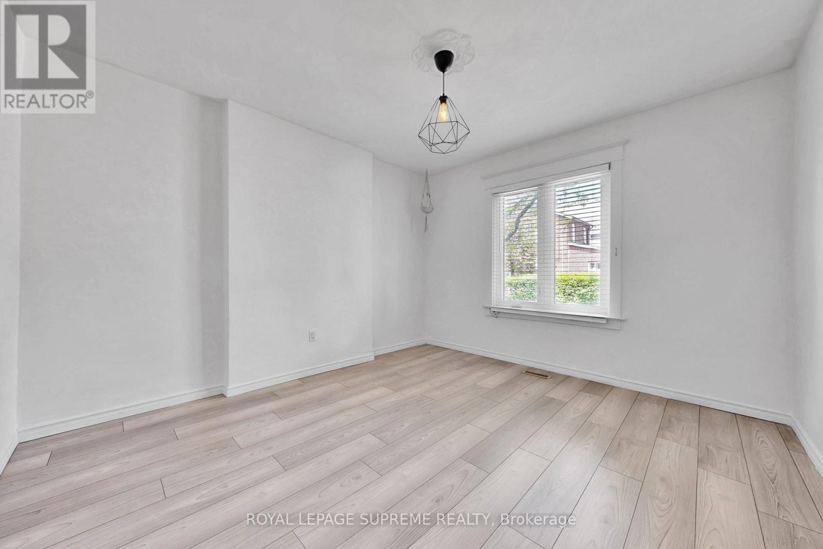 119 Essex Street W, Toronto, Ontario  M6G 1T4 - Photo 6 - W13158106