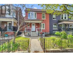119 ESSEX STREET W, Toronto, Ontario