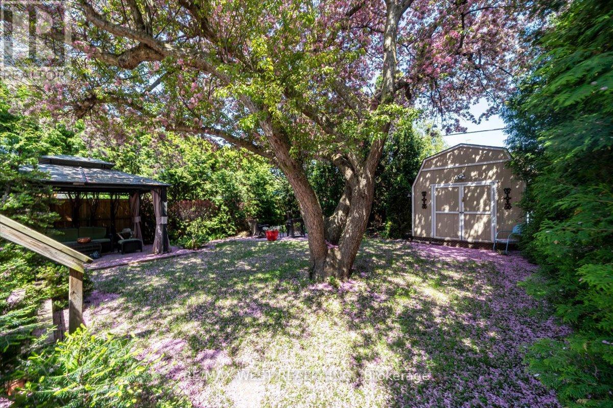 35 Gort Avenue, Toronto, Ontario  M8W 3Y7 - Photo 42 - W13158114