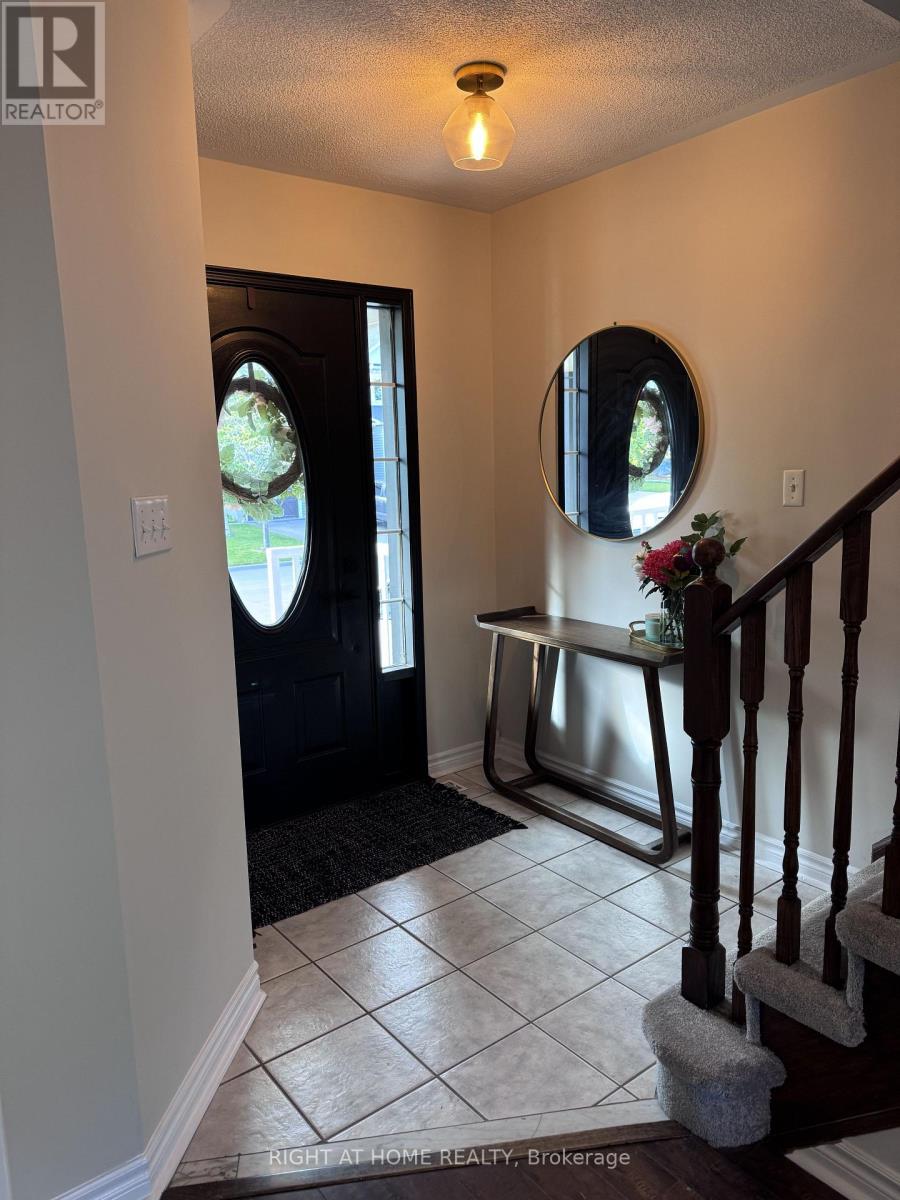 89 Somerville Road, Halton Hills, Ontario  L7J 2Z7 - Photo 5 - W13158176
