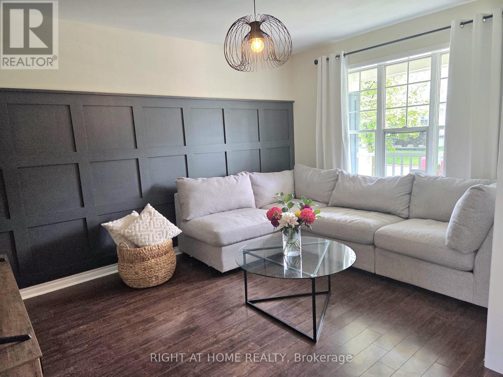 89 Somerville Road, Halton Hills, Ontario  L7J 2Z7 - Photo 7 - W13158176