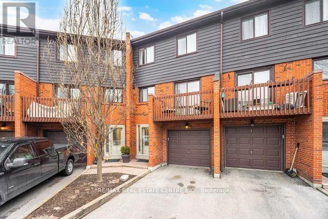85 - 4165 Fieldgate Drive, Mississauga, Ontario  L4W 2M9 - Photo 1 - W13158178