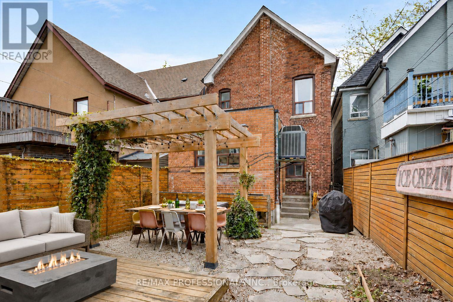 199 Osler Street, Toronto, Ontario  M6N 2Z2 - Photo 20 - W13158196