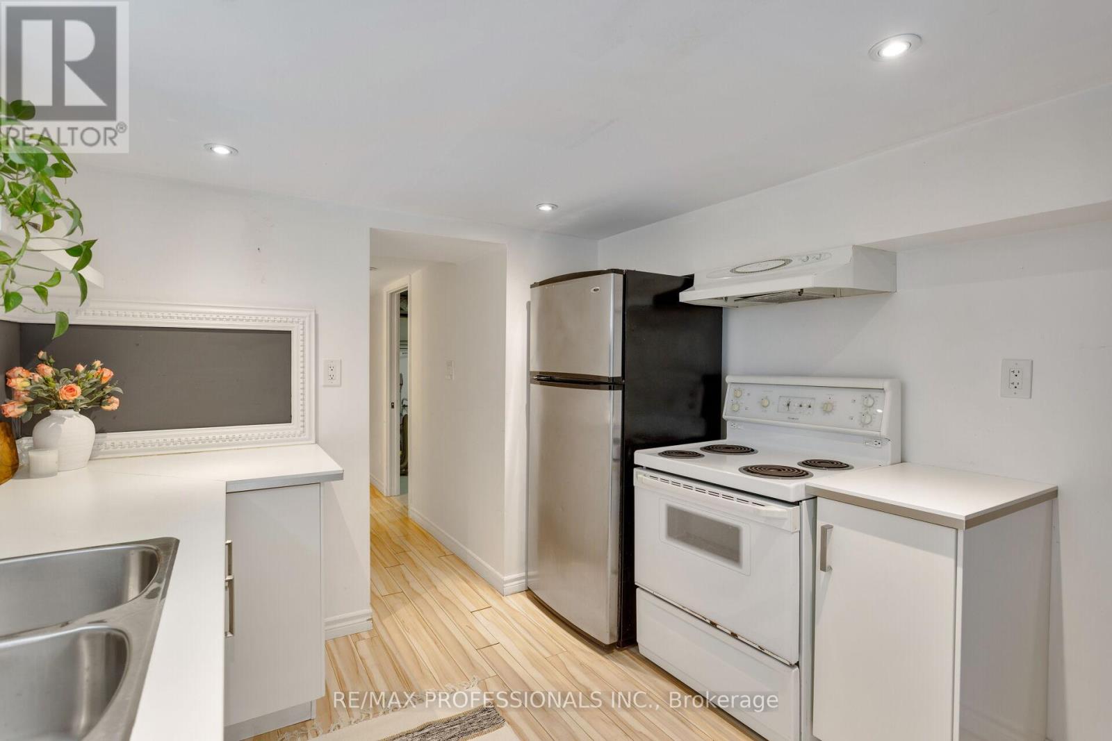 199 Osler Street, Toronto, Ontario  M6N 2Z2 - Photo 35 - W13158196