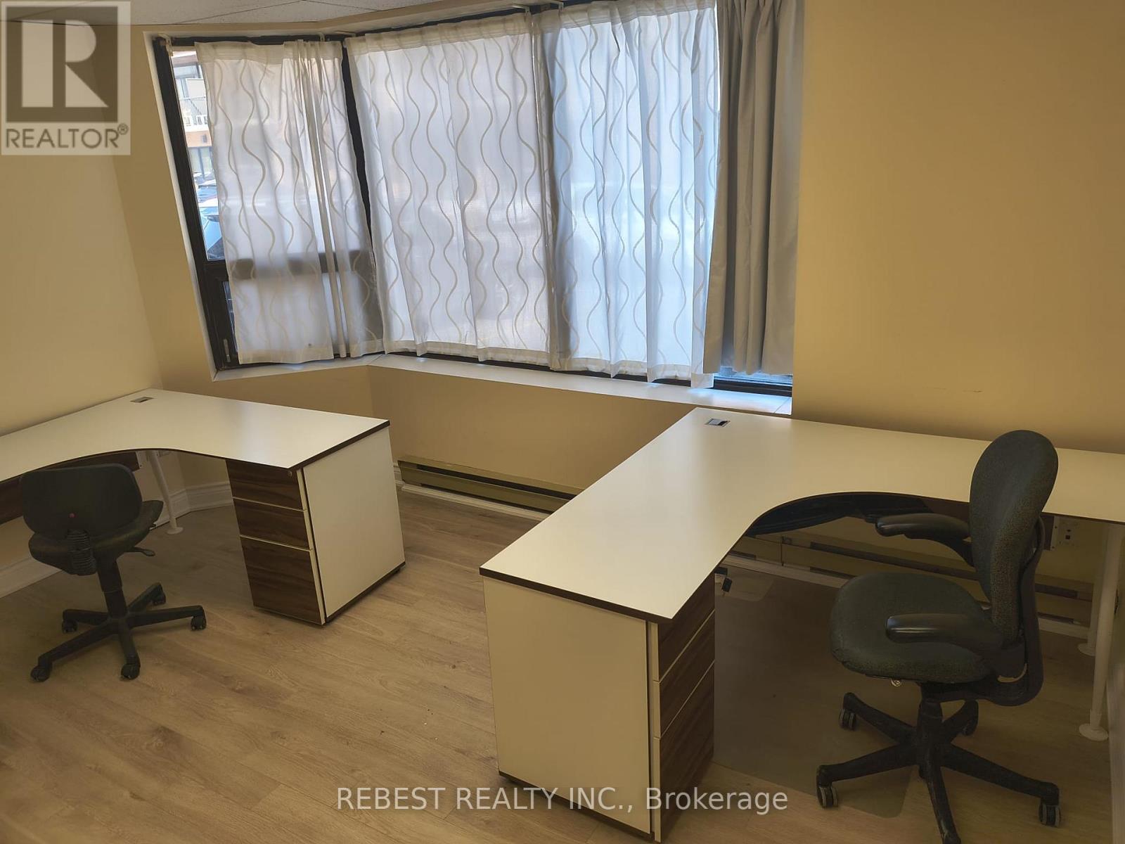 112 - 120 TRADERS BOULEVARD E, Mississauga, Ontario