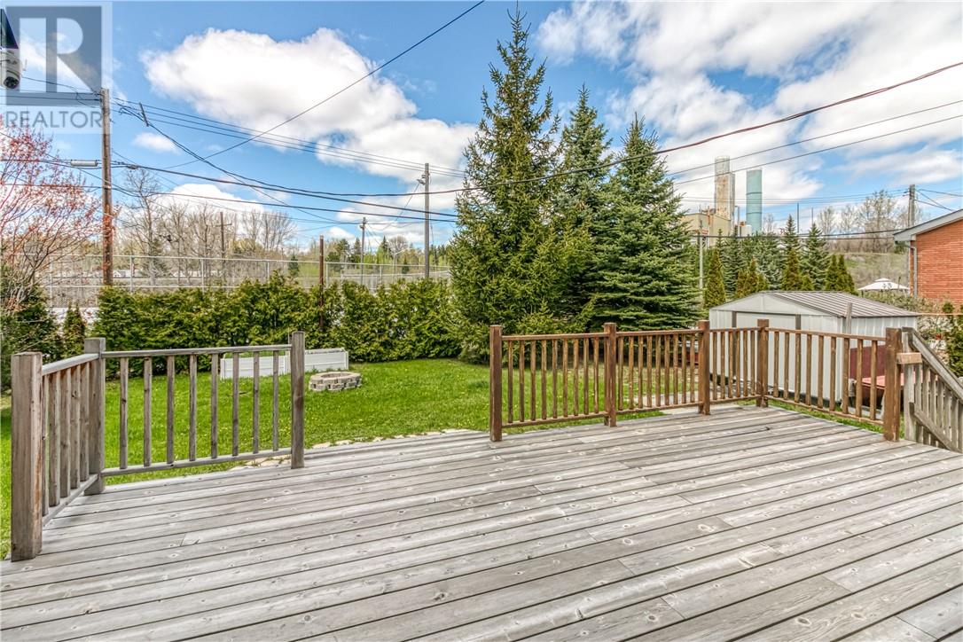 22 Diorite Street, Copper Cliff, Ontario  P0M 1N0 - Photo 15 - 2127945
