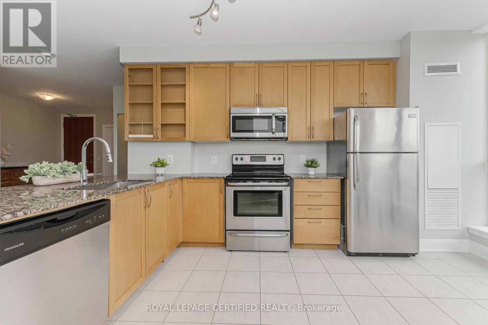711 - 4700 Highway 7, Vaughan, Ontario  L4L 0B4 - Photo 15 - N13156548