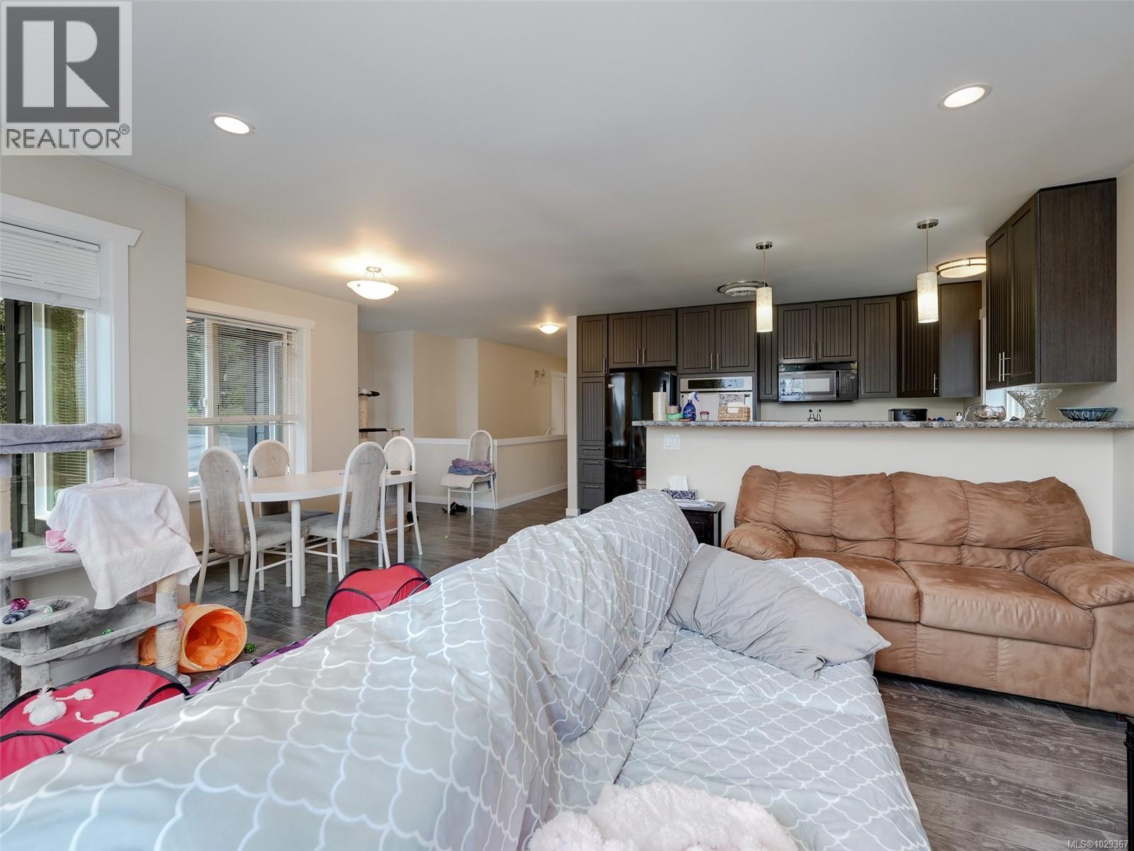 2099 Maple Ave S, Sooke, British Columbia  V9Z 0N8 - Photo 8 - 1029367