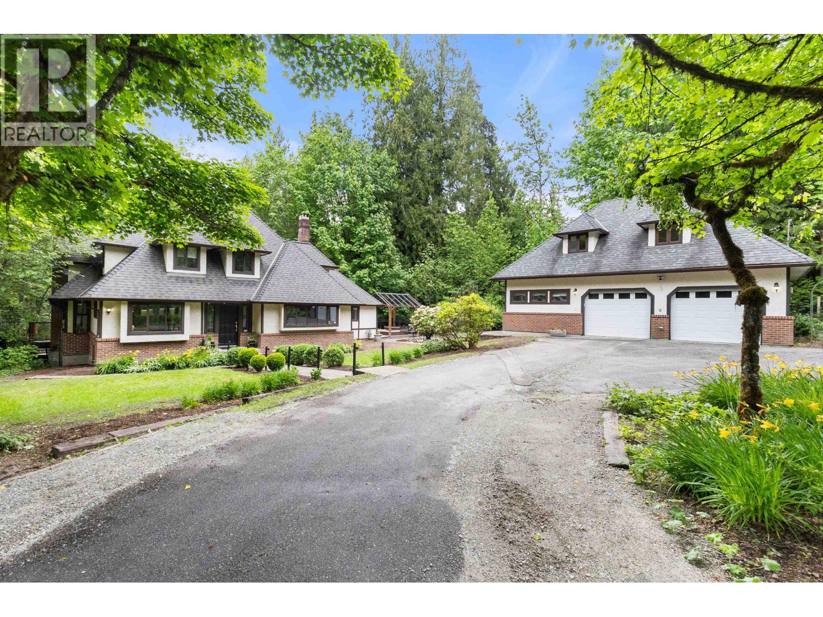 25393 112 Avenue, Maple Ridge, British Columbia  V2W 1G9 - Photo 2 - R3126202