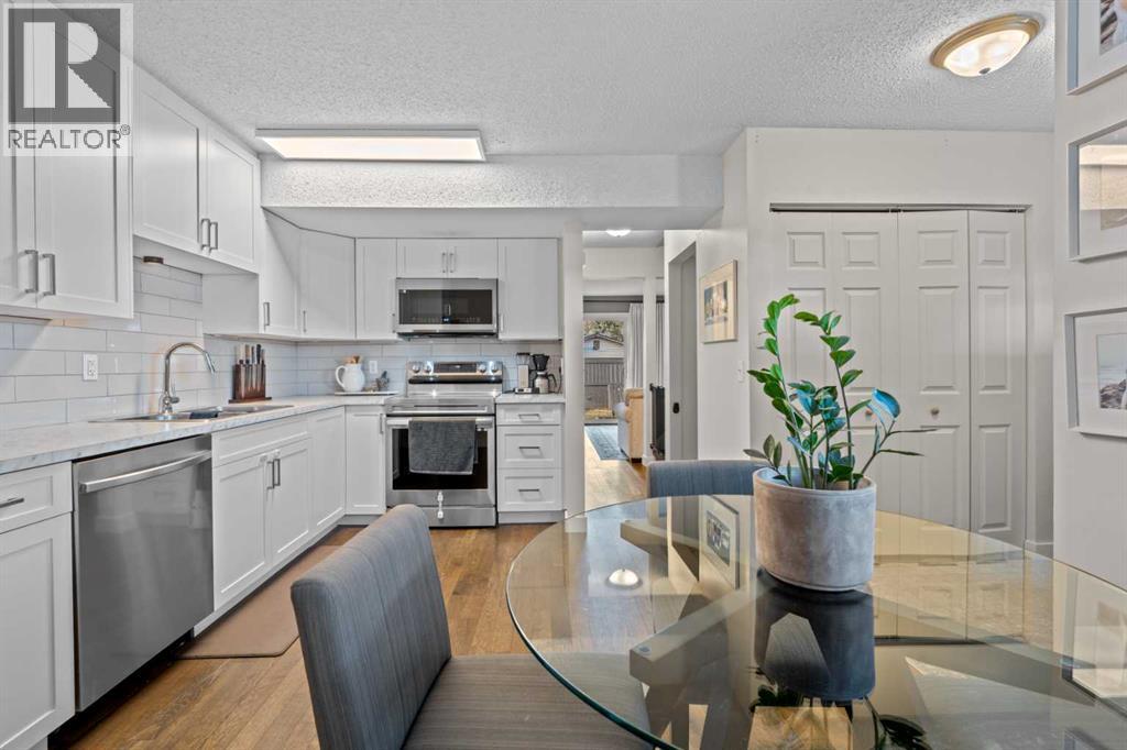 404, 6223 31 Avenue NW, Calgary, Alberta