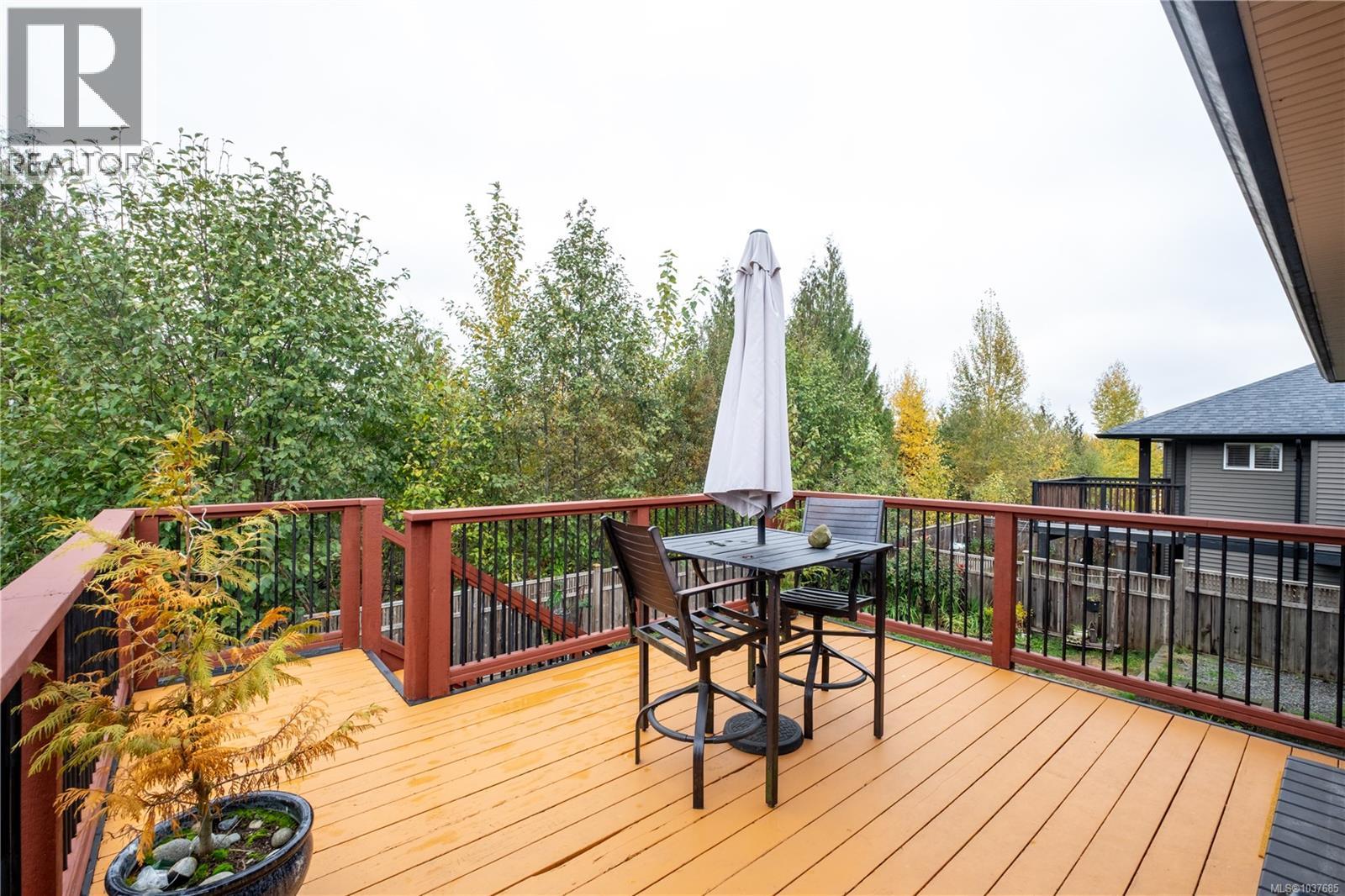 2644 Kendal Ave, Cumberland, British Columbia V0R 1S0 - Photo 18 - 1037685