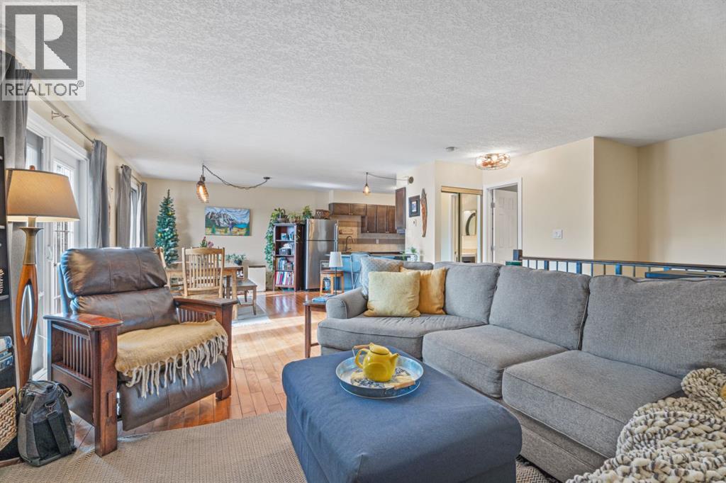8, 50 8 Avenue SE, High River, Alberta  T1V 1E8 - Photo 4 - A2306628