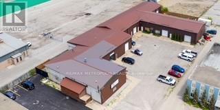 D - 866 Phillip Street, Sarnia, Ontario  N7T 1Z6 - Photo 8 - X13158026