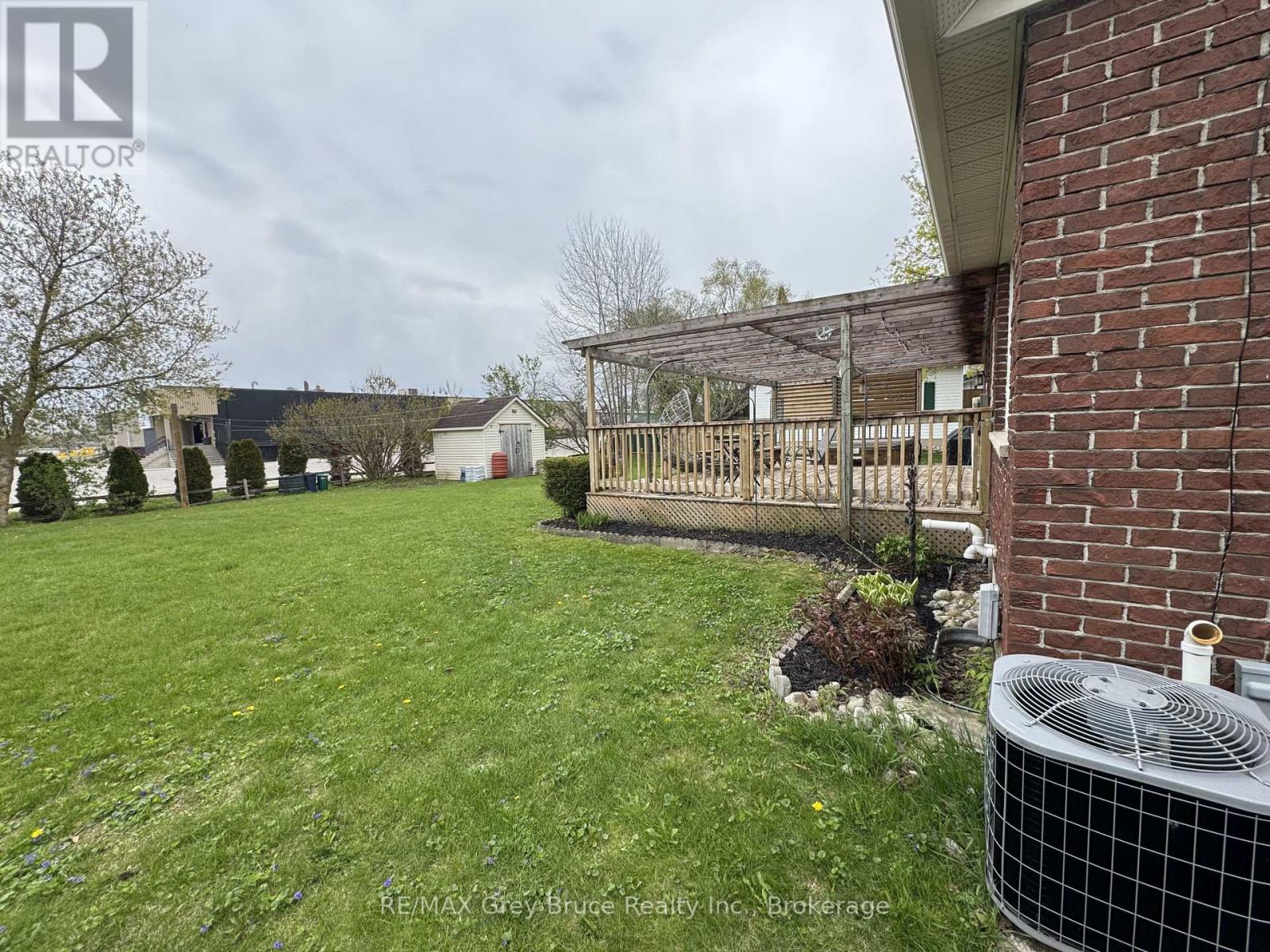 235 5th Avenue, Hanover, Ontario N4N 2C3 - Photo 29 - X12885262