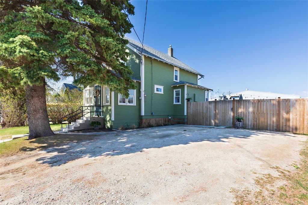 504 Mulaire Street, St Pierre-Jolys, Manitoba  R0A 1V0 - Photo 1 - 202611121
