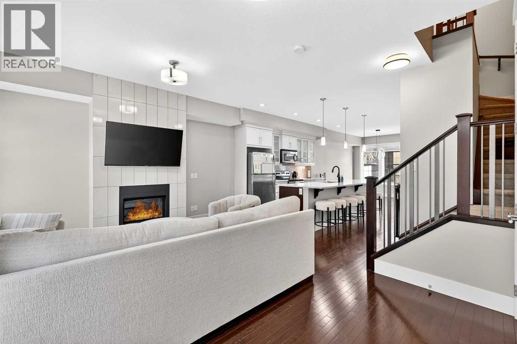 548 Quarry Park Boulevard SE, Calgary, Alberta  T2C 5E8 - Photo 4 - A2313091