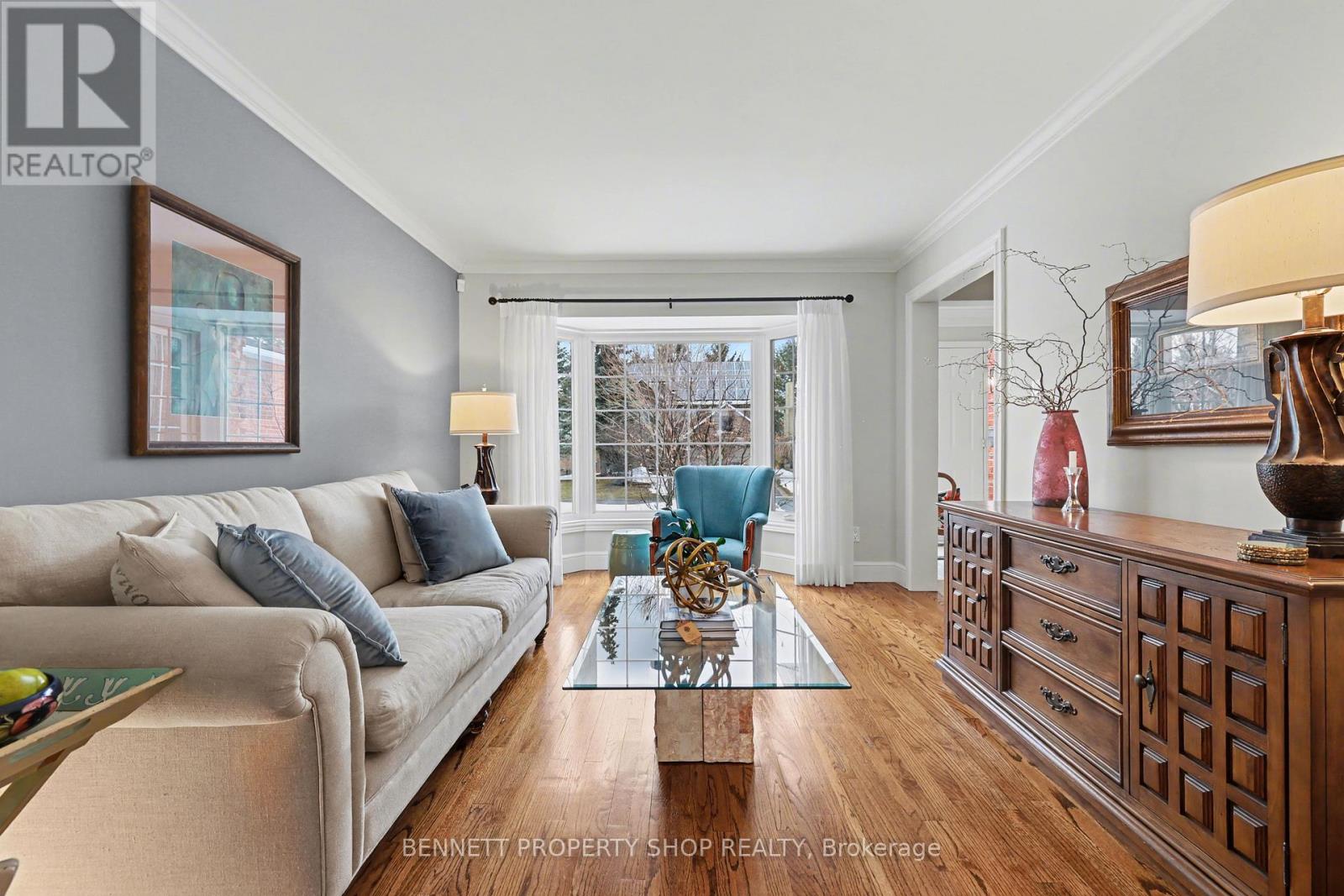 12 Sherk Crescent, Ottawa, Ontario  K2K 2L4 - Photo 4 - X12936900