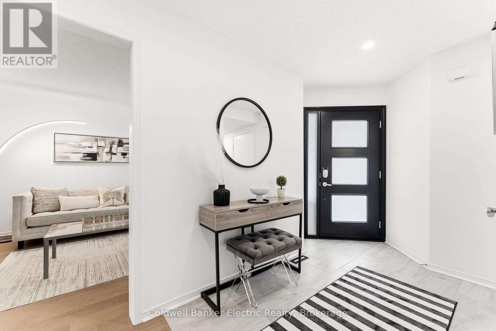 106 Greybeaver Trail, Toronto, Ontario  M1C 4V3 - Photo 7 - E13158440