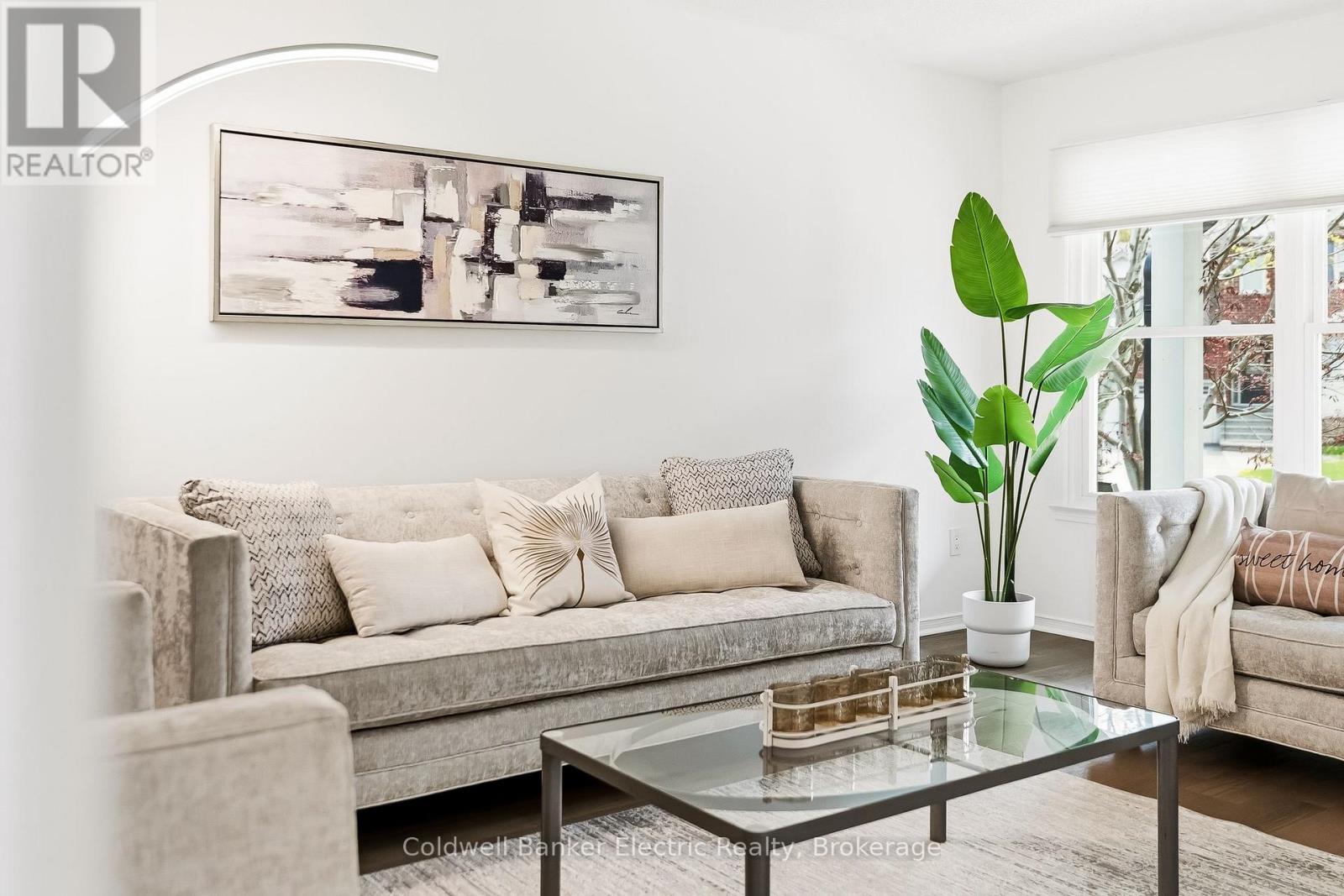 106 Greybeaver Trail, Toronto, Ontario  M1C 4V3 - Photo 9 - E13158440