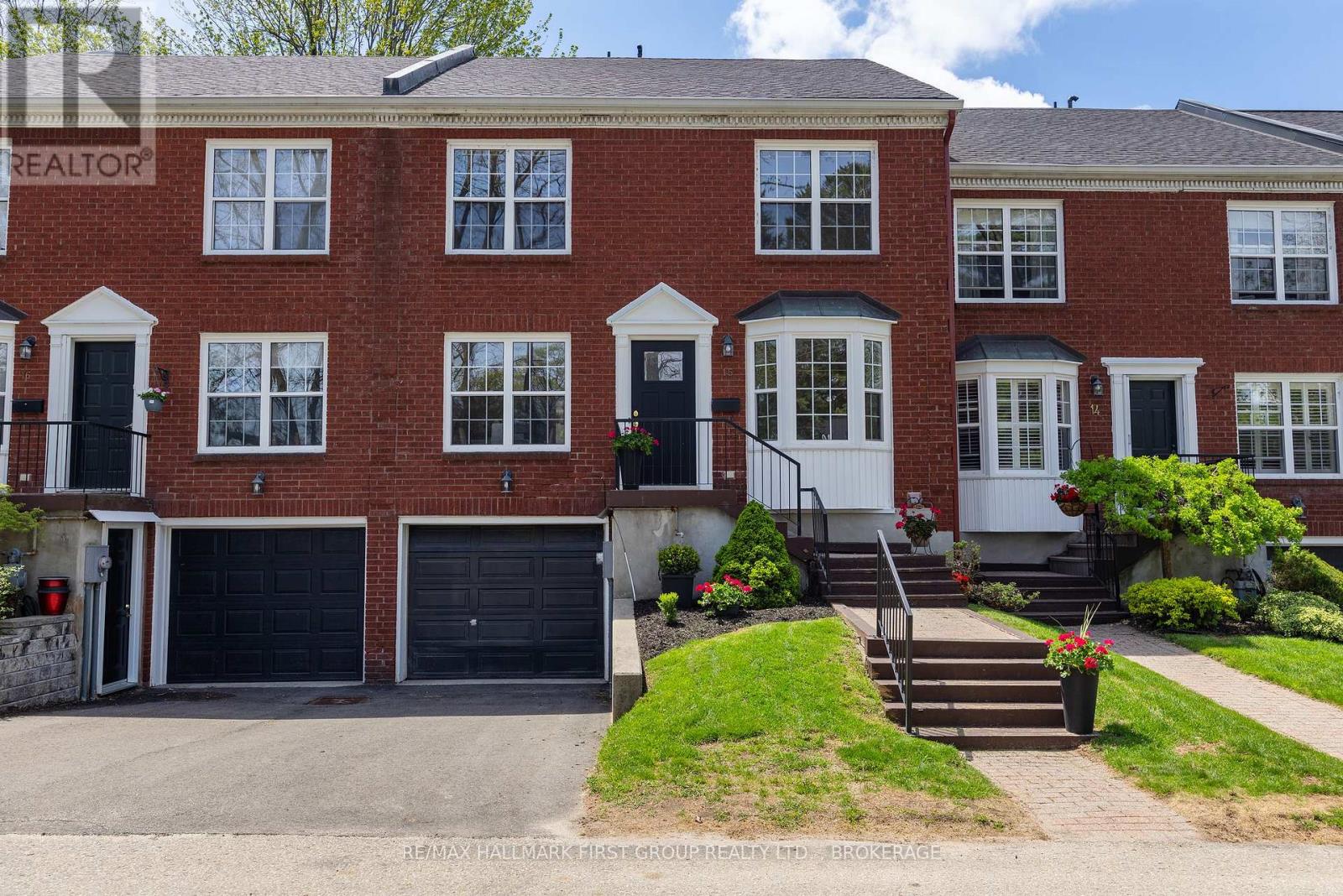 15 COUNTRY CLUB PLACE, Brockville, Ontario