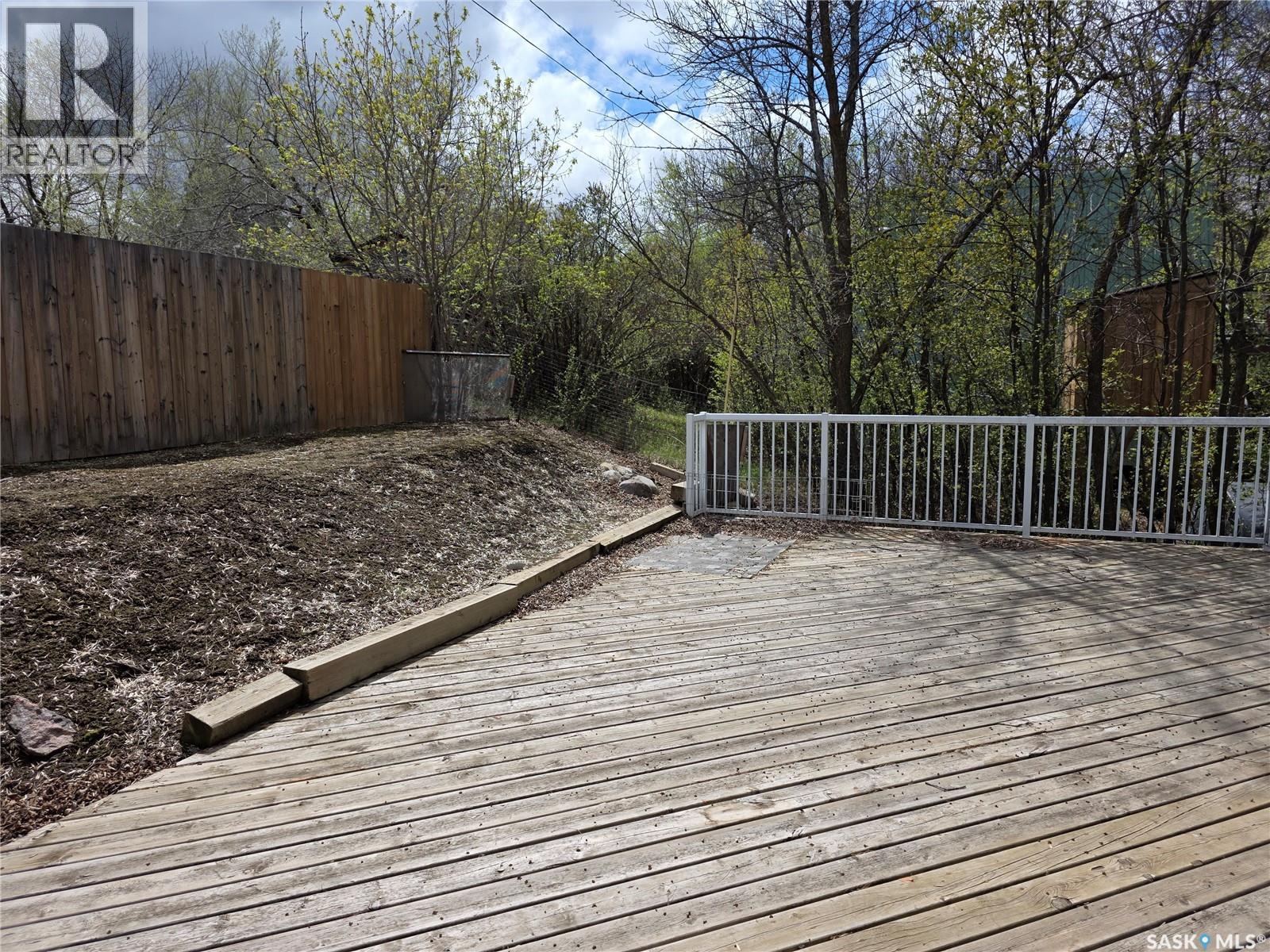 626 Jan Avenue, South Lake, Saskatchewan  S0H 4C0 - Photo 38 - SK031027