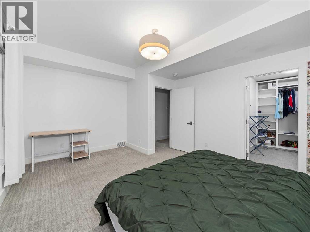 80 Cranbrook Heights SE, Calgary, Alberta  T3M 1W5 - Photo 48 - A2280606