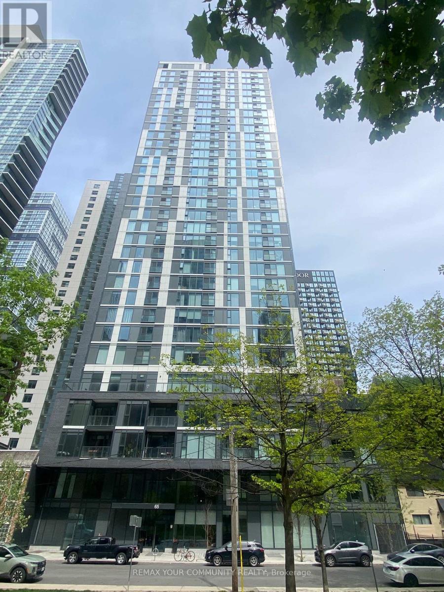 901 - 65 MUTUAL STREET, Toronto, Ontario