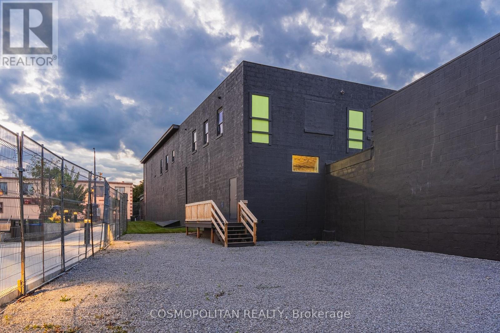 5936 Main Street, Niagara Falls, Ontario  L2G 5Z8 - Photo 14 - X13146184