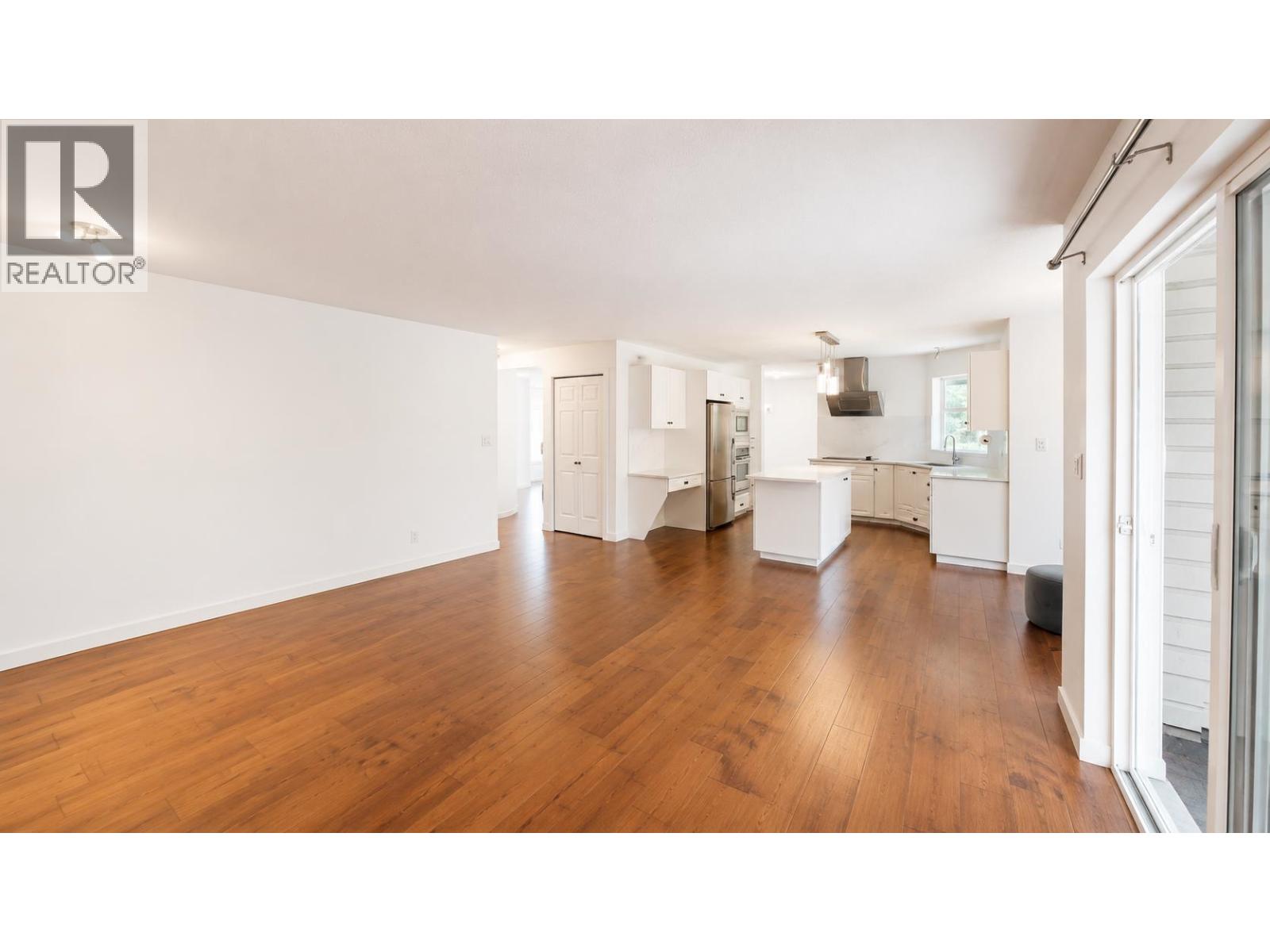40735 Thunderbird Ridge, Squamish, British Columbia  V0N 1T0 - Photo 11 - R3126417