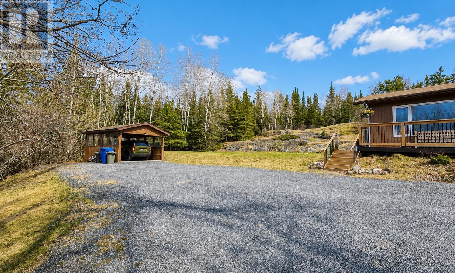 227 Transmitter Rd, Kenora, Ontario  P9N 0G9 - Photo 2 - TB2600969