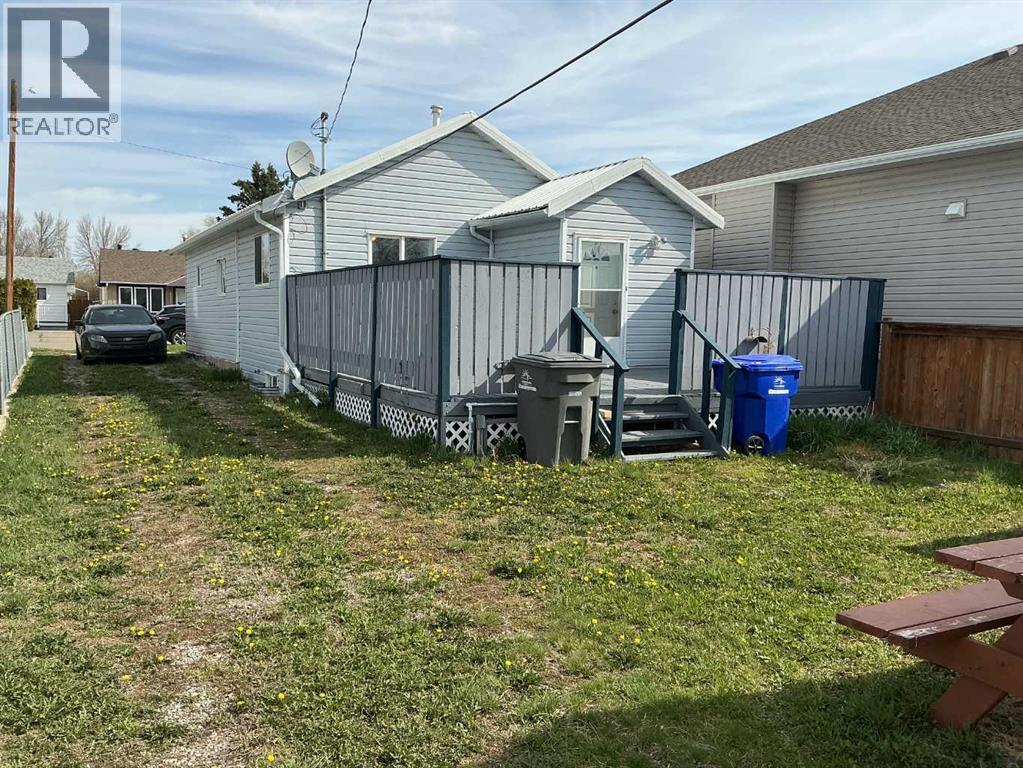 309 52 Avenue W, Claresholm, Alberta  T0L 0T0 - Photo 24 - A2307991