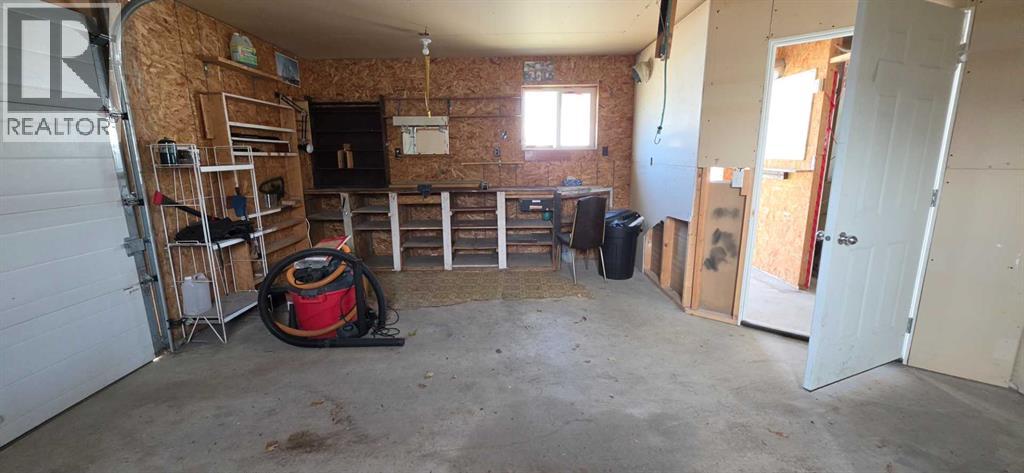309 52 Avenue W, Claresholm, Alberta  T0L 0T0 - Photo 30 - A2307991