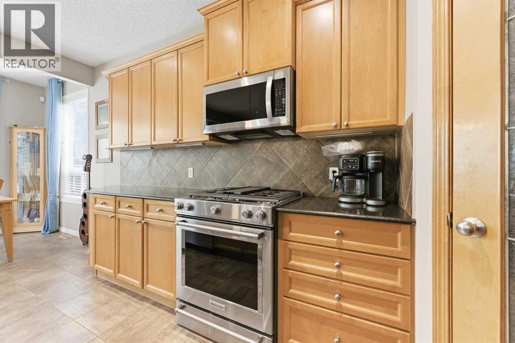 143 Chaparral Ravine View SE, Calgary, Alberta  T2X 0S4 - Photo 6 - A2311613