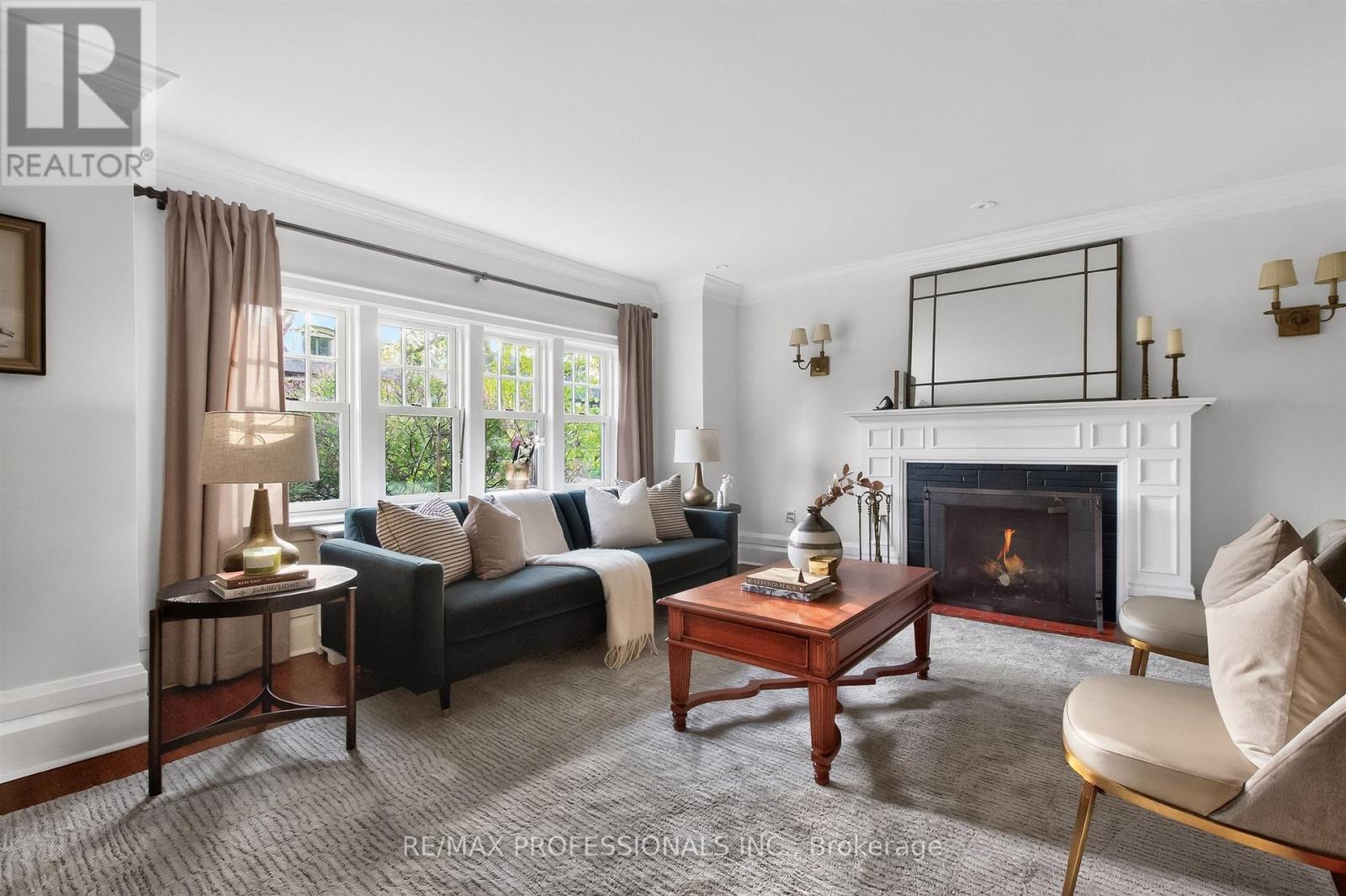 59 Grenview Boulevard N, Toronto, Ontario  M8X 2K3 - Photo 6 - W13158080