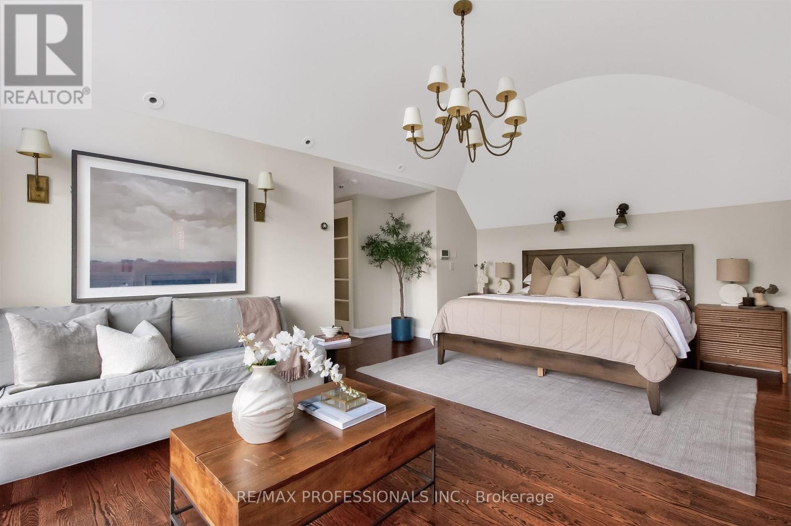 59 Grenview Boulevard N, Toronto, Ontario  M8X 2K3 - Photo 21 - W13158080