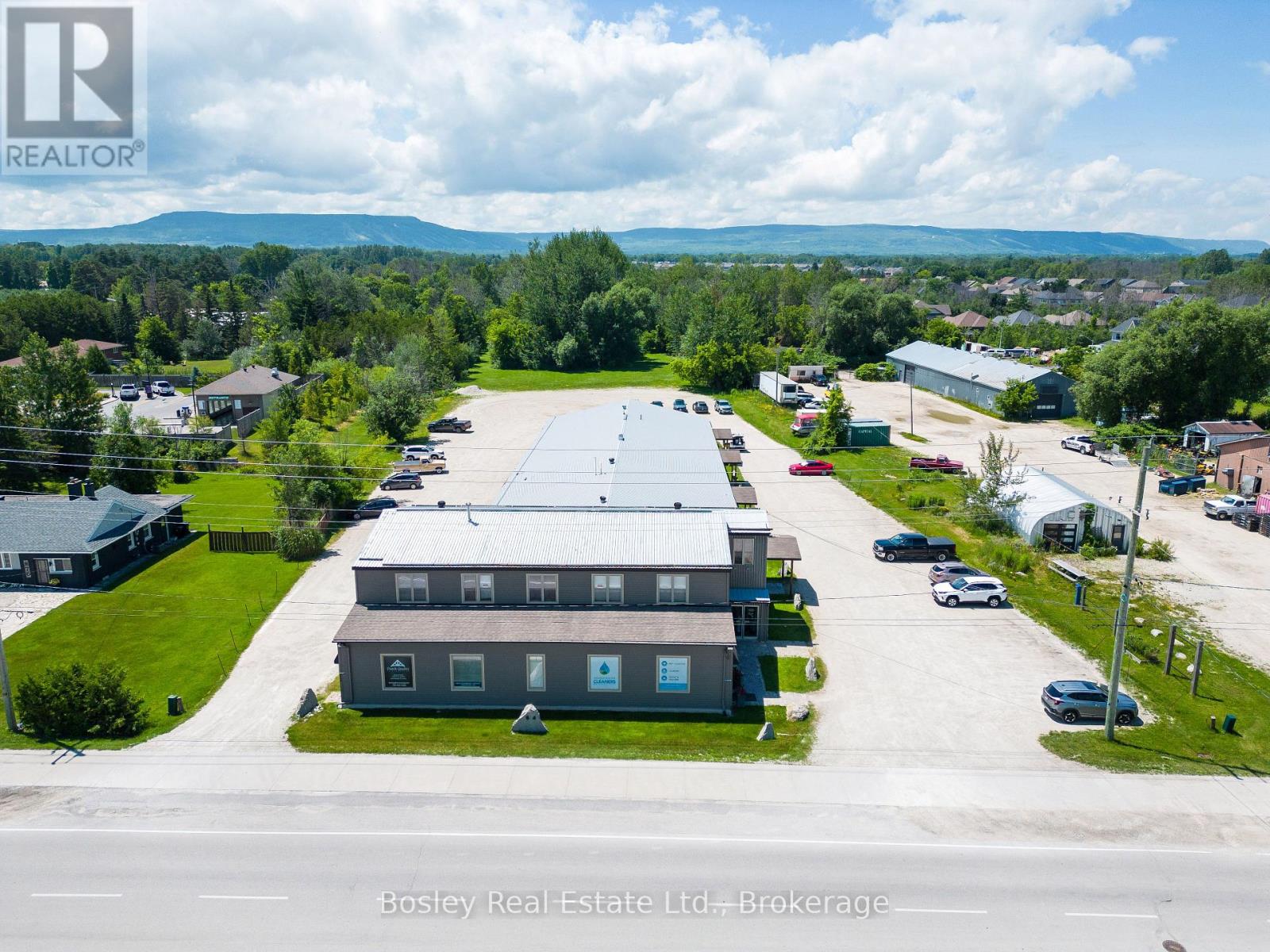 201s - 864 Hurontario Street, Collingwood, Ontario  L9Y 0G7 - Photo 3 - S13127282