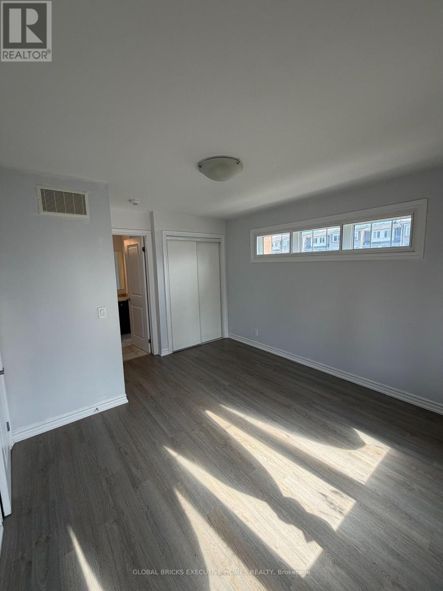 130 - 2500 Hillrise Court, Oshawa, Ontario L1L 0M6 - Photo 11 - E13025406