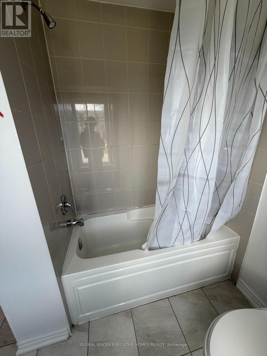 130 - 2500 Hillrise Court, Oshawa, Ontario L1L 0M6 - Photo 18 - E13025406