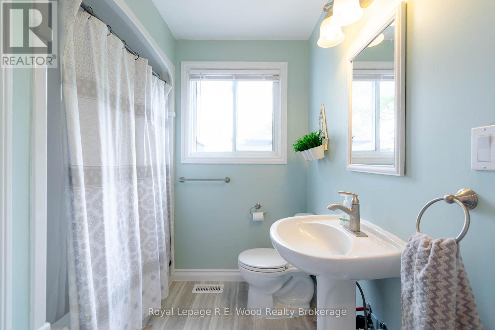 38 Victoria Street, Norwich, Ontario  N0J 1P0 - Photo 16 - X13158488