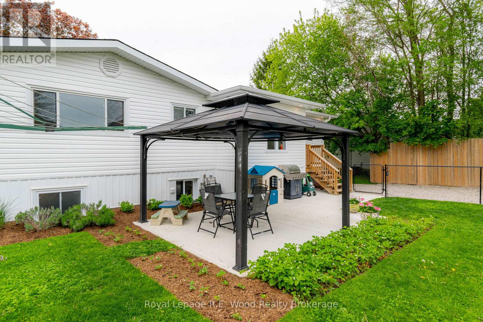 38 Victoria Street, Norwich, Ontario  N0J 1P0 - Photo 26 - X13158488