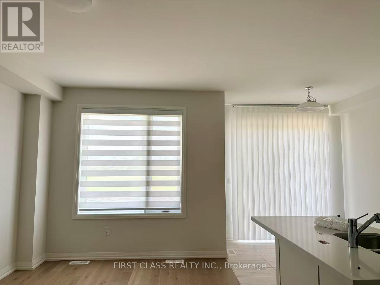 210 Hook Drive, Richmond Hill, Ontario L4S 0M8 - Photo 7 - N13125150