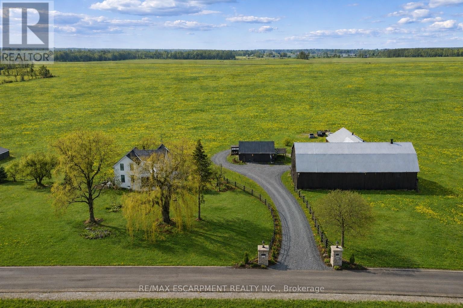 110 CREAM STREET, Pelham, Ontario