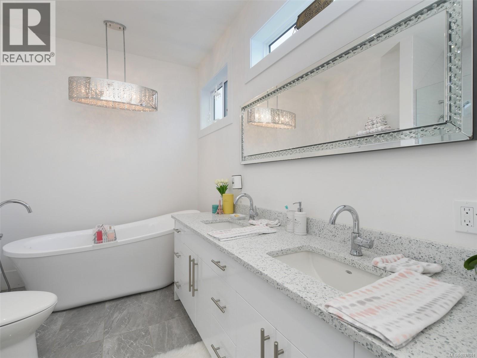 127 Wellington Ave, Victoria, British Columbia  V8V 4H8 - Photo 17 - 1037601