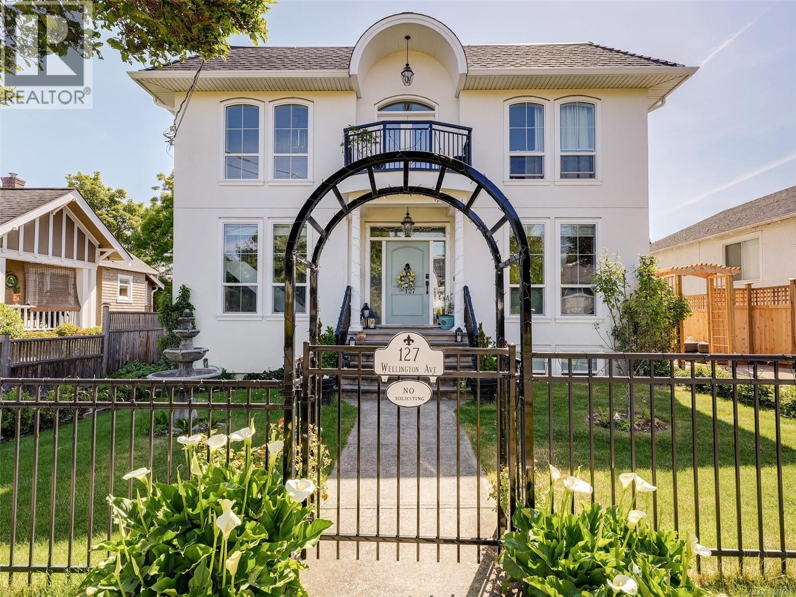 127 Wellington Ave, Victoria, British Columbia  V8V 4H8 - Photo 4 - 1037601