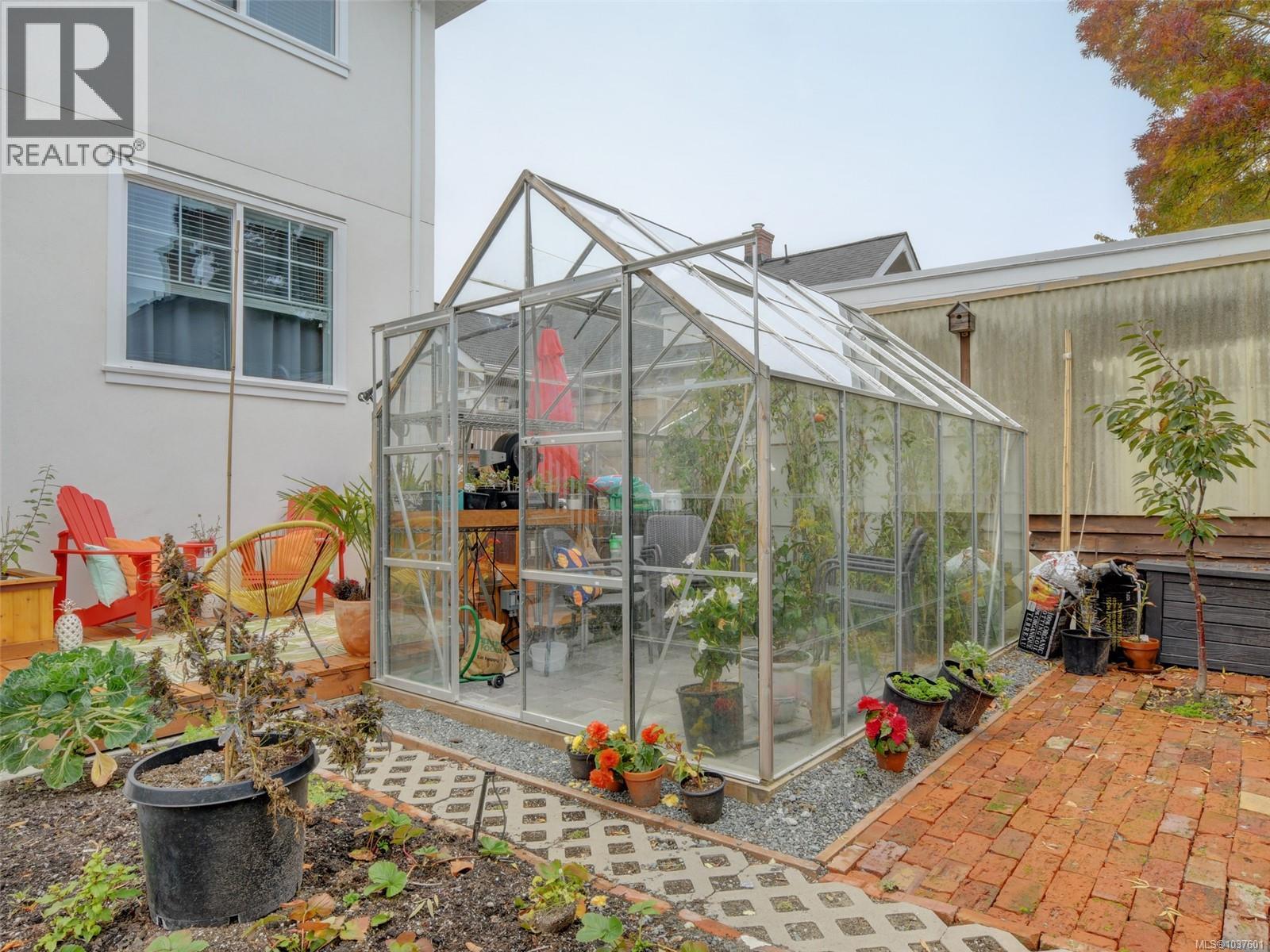 127 Wellington Ave, Victoria, British Columbia  V8V 4H8 - Photo 40 - 1037601