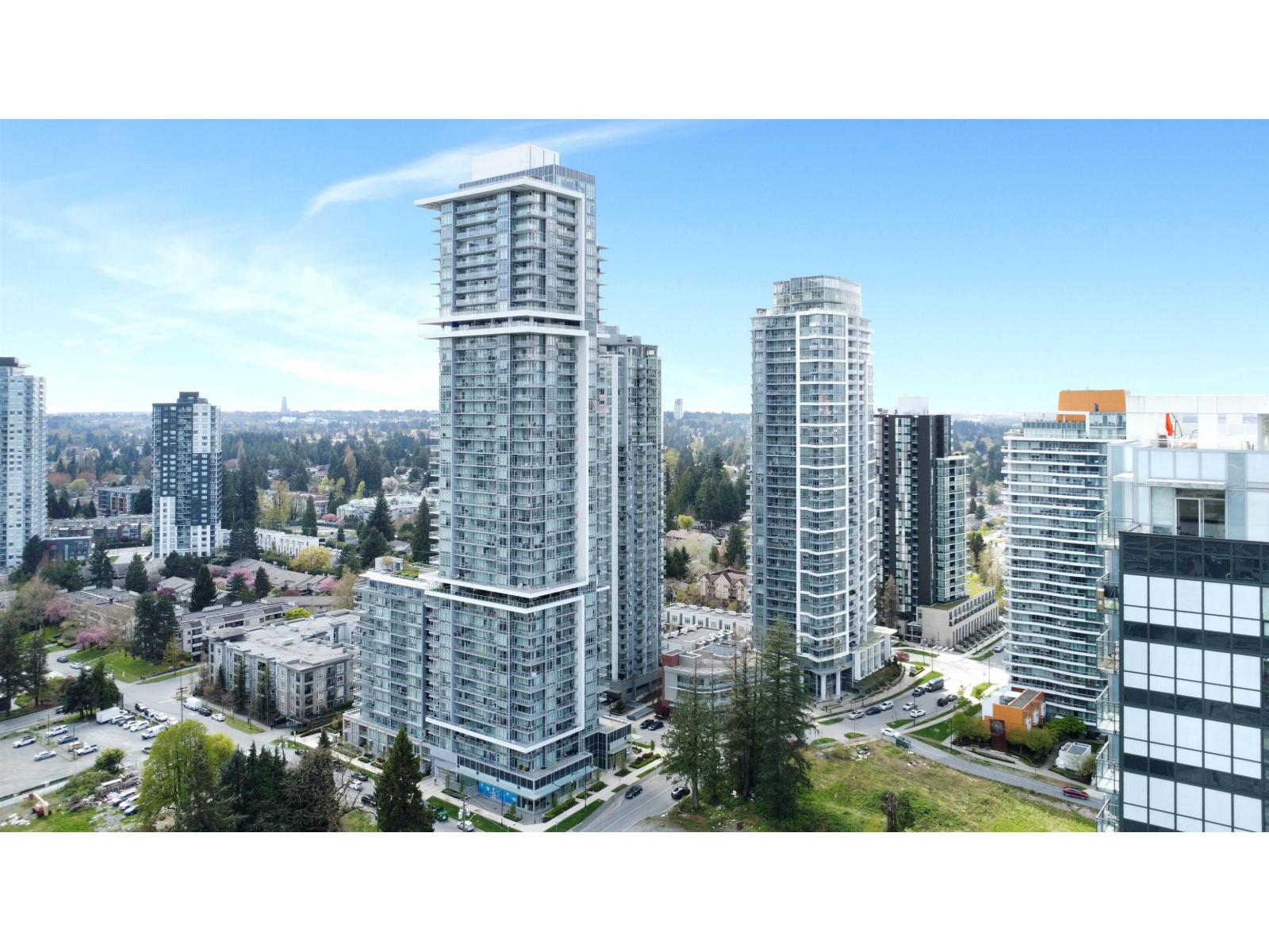 616 13350 Central Avenue, Surrey, British Columbia  V3T 0S1 - Photo 1 - R3126102